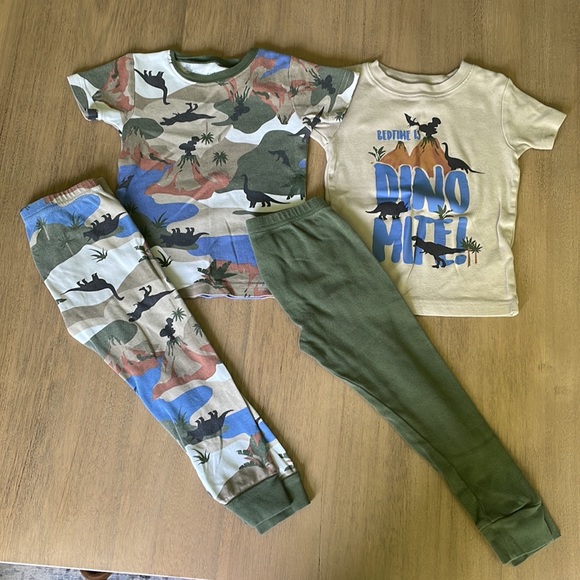 Carter's Pajamas Set - 2pc Bundle 3T - Picture 7 of 13